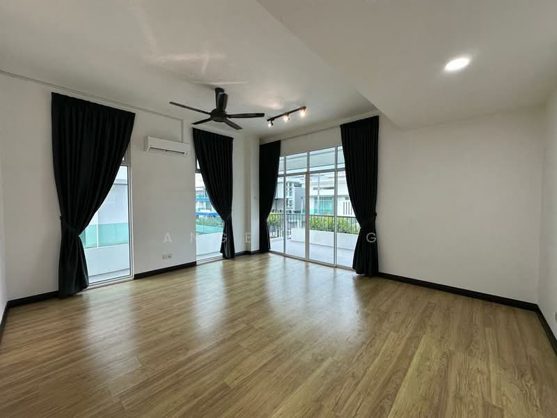 Bungalow for Rent in Bandar Country Homes (Rawang) - Angel Ang - Living Room - PropertyGuru.com.my