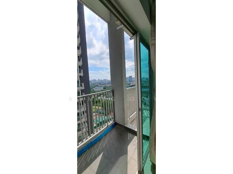 Service Residence for Sale at Serviced Residence @ Razak City Residences (RC Residences) - Aimns Goy - Balcony - PropertyGuru.com.my