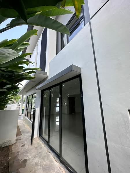 Semi-Detached House for Rent in Bandar Tropicana Aman (Telok Panglima Garang) - Volster Leng - Exterior - PropertyGuru.com.my