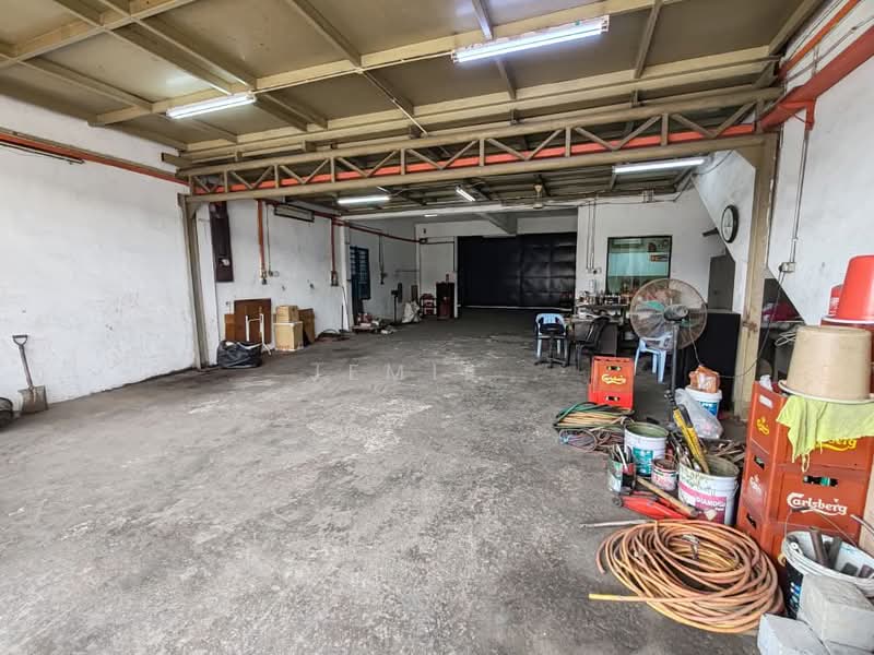 Factory for Rent in Bandar Selesa Jaya (Skudai) - Jemie . - Interior - PropertyGuru.com.my