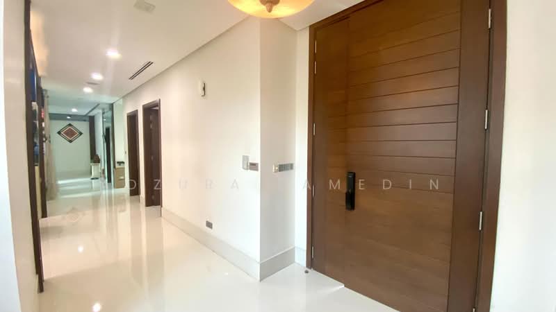 Rumah Banglo untuk Dijual di Bukit Jelutong (Shah Alam) - Adzura Zamedin - Entrance - PropertyGuru.com.my