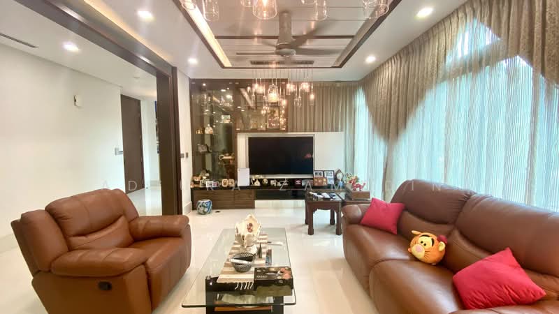 Rumah Banglo untuk Dijual di Bukit Jelutong (Shah Alam) - Adzura Zamedin - Living Room - PropertyGuru.com.my