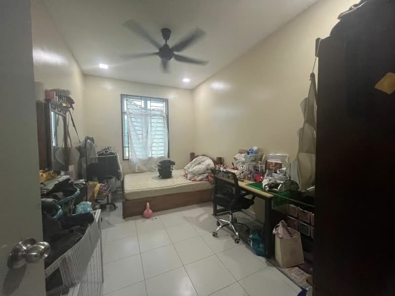 2-storey Terraced House for Rent in Permas Jaya (Johor) - Jessy Koh - Bedroom - PropertyGuru.com.my