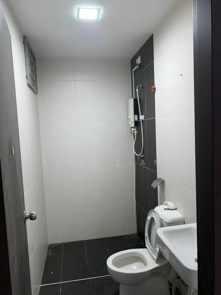 Service Residence for Rent at The Garden Residences - Alisa Liang - Bathroom - PropertyGuru.com.my