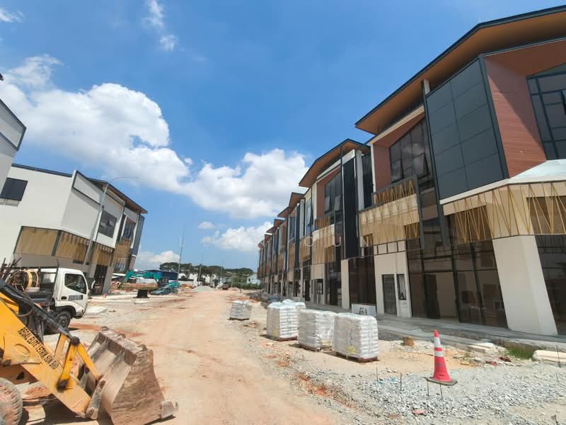 Shop for Rent in Iskandar Puteri (Nusajaya) (Johor) - Leon Oun - Exterior - PropertyGuru.com.my