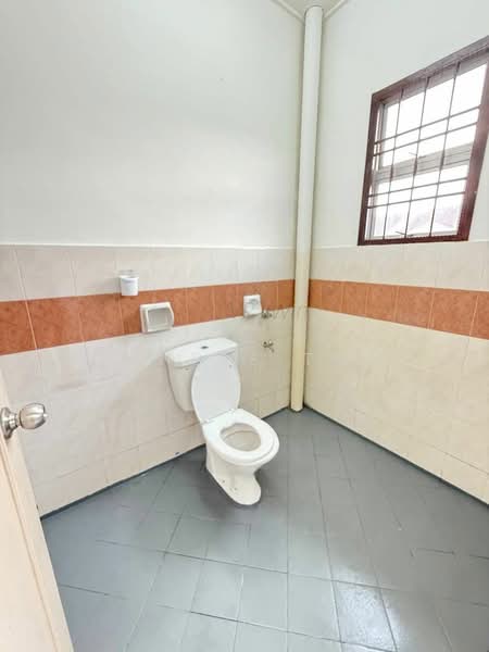 2-storey Terraced House for Sale in Taman Pulai Indah (Johor Bahru) - Erness Tan - Bathroom - PropertyGuru.com.my