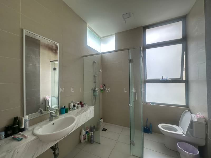 Rumah Banglo untuk Dijual di The Valley TTDI (Ampang) - Mei SM Lee - Bathroom - PropertyGuru.com.my