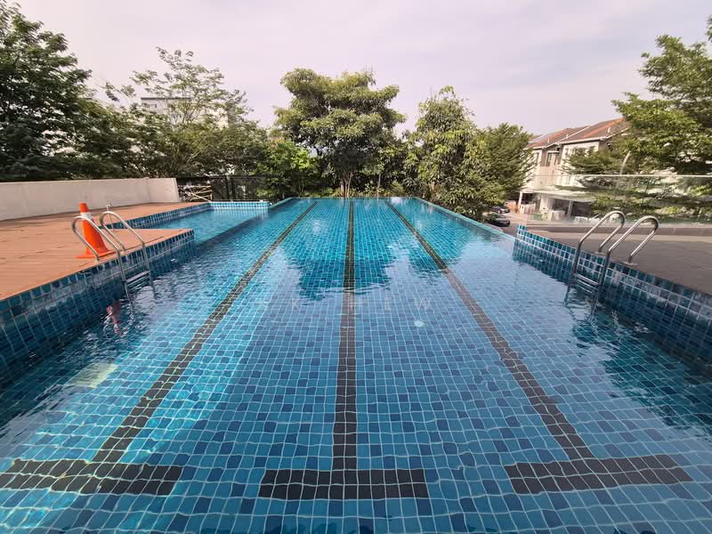 3-storey Terraced House for Rent in Tiara South (Semenyih) - KK HEW - Pool - PropertyGuru.com.my