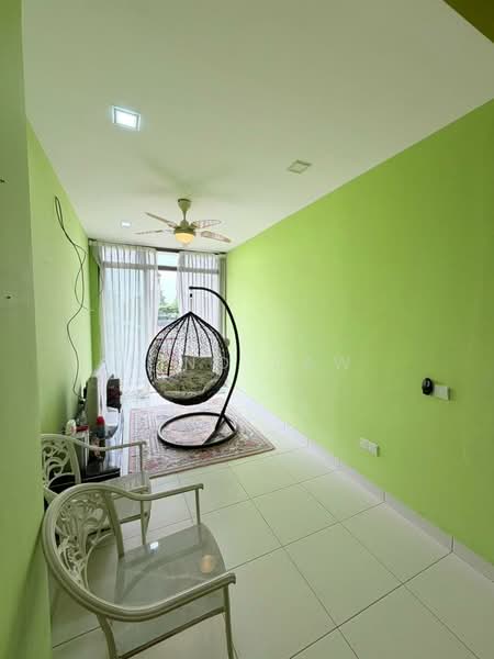 Cluster House for Sale in Setia Tropika (Johor Bahru) - Kino Jaw - Living Room - PropertyGuru.com.my