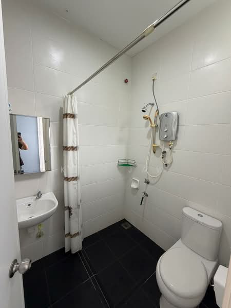 Cluster House for Sale in Setia Tropika (Johor Bahru) - Kino Jaw - Bathroom - PropertyGuru.com.my