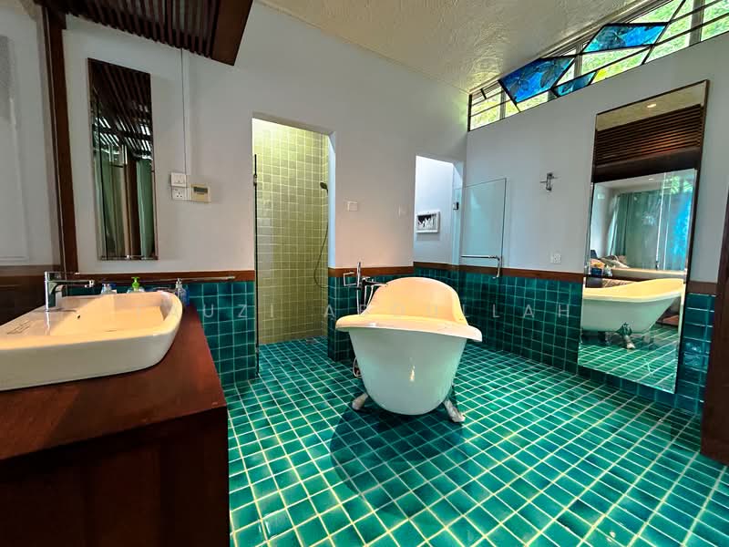 Bungalow for Sale in Batu Ferringhi (Penang) - Fauzi Abdullah - PropertyGuru.com.my