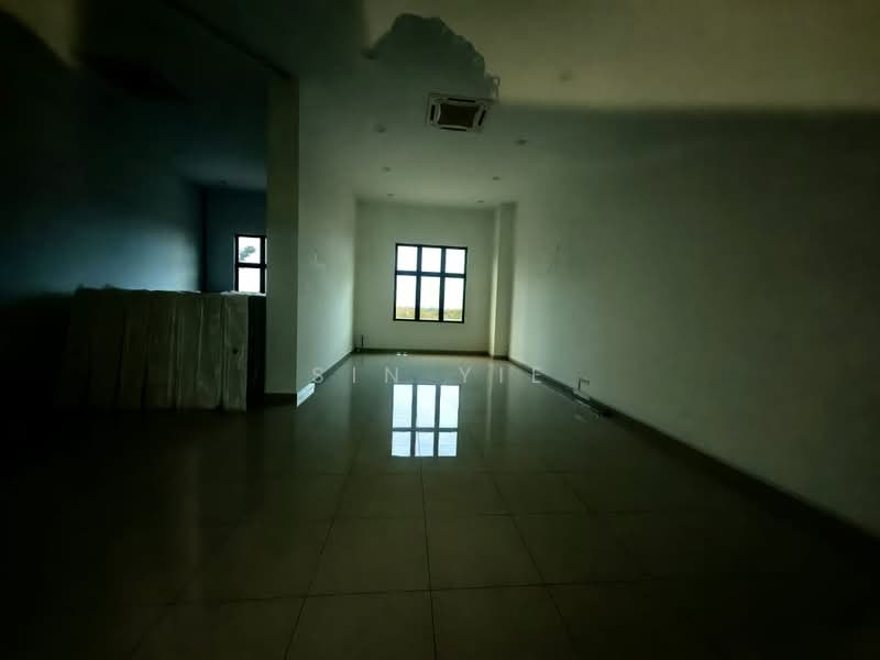 Shop for Rent in Cahaya Kota Puteri (Masai) - Sin Yie - Interior - PropertyGuru.com.my
