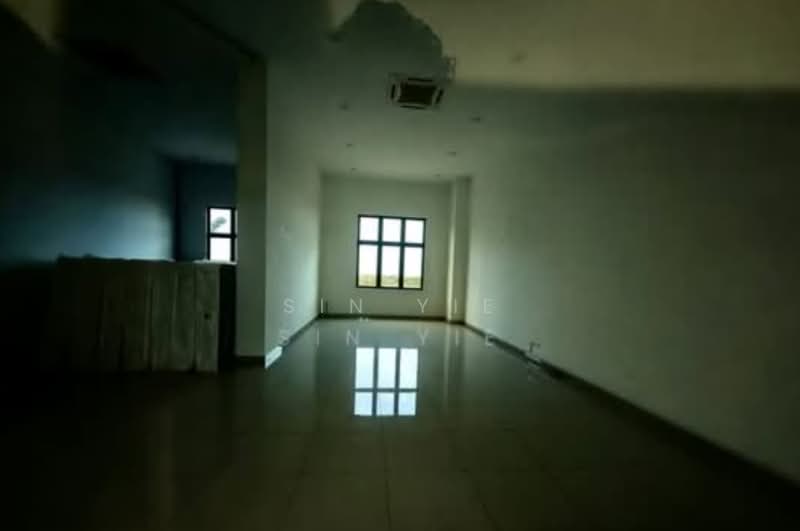 Shop for Rent in Cahaya Kota Puteri (Masai) - Sin Yie - Interior - PropertyGuru.com.my