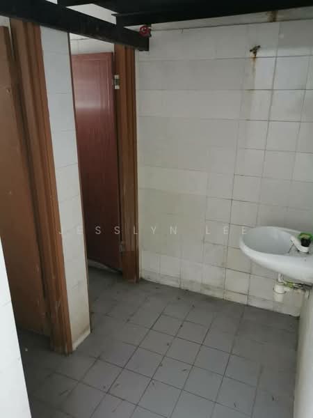 Kedai untuk Disewa di Taman Kajang Utama (Kajang) - Jesslyn Lee - PropertyGuru.com.my