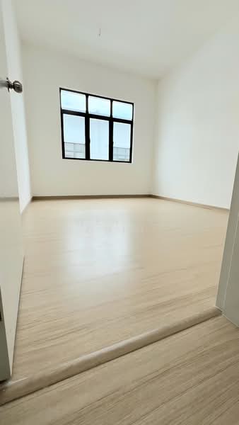 2-storey Terraced House for Sale in TAMAN PUCHONG UTAMA (Puchong) - Wendy Chin - Interior - PropertyGuru.com.my