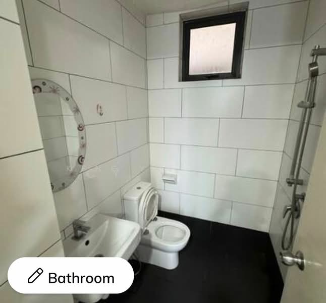 Servis Apartment untuk Disewa di Univ 360 Place - Keng Yee Yong - Bathroom - PropertyGuru.com.my