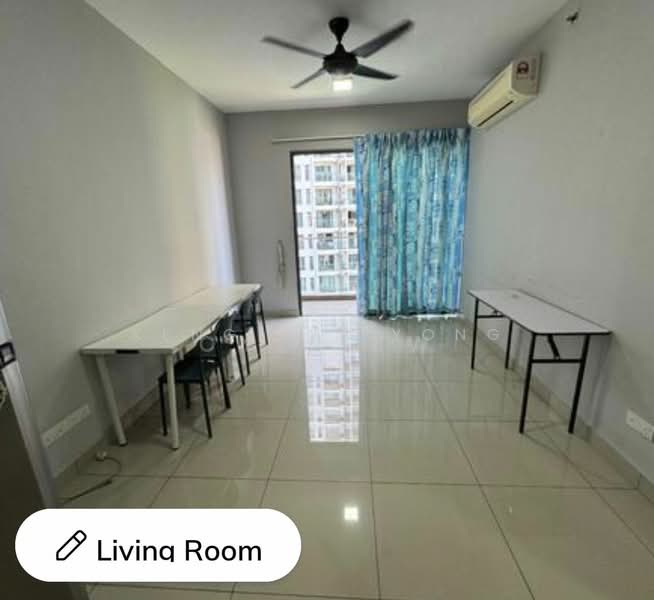 Servis Apartment untuk Disewa di Univ 360 Place - Keng Yee Yong - Living Room - PropertyGuru.com.my
