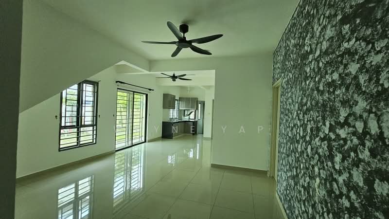 Rumah Bandar untuk Dijual di Semenyih (Selangor) - Wayne Yap - Living Room - PropertyGuru.com.my