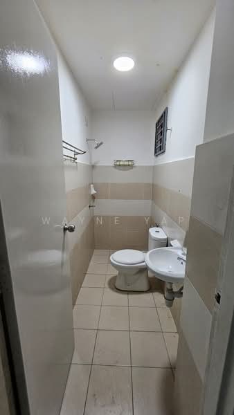 Rumah Bandar untuk Dijual di Semenyih (Selangor) - Wayne Yap - Bathroom - PropertyGuru.com.my