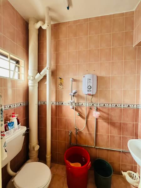 Apartment for Sale at Taman Medan Penaga - Eva Liew - Bathroom - PropertyGuru.com.my