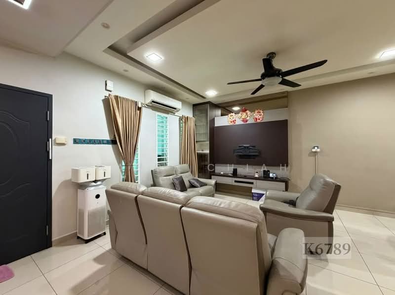 Rumah Teres 2 Tingkat untuk Dijual di Taman Sentosa (Klang) - Mason Chiah - Living Room - PropertyGuru.com.my