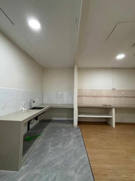 Terraced House for Sale in Skudai (Johor) - Erness Tan - Kitchen - PropertyGuru.com.my