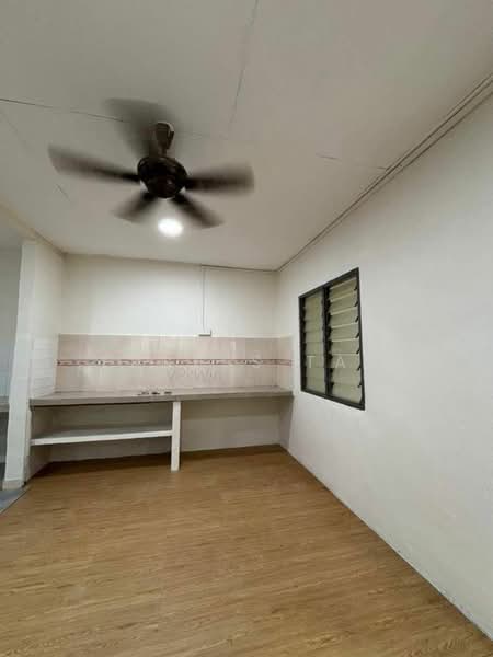 Terraced House for Sale in Skudai (Johor) - Erness Tan - Kitchen - PropertyGuru.com.my