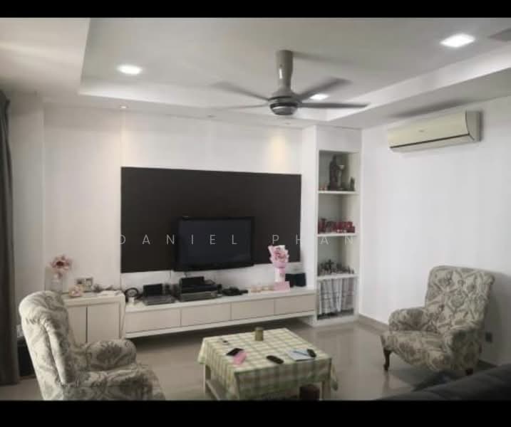 3-storey Terraced House for Sale in Tanjung Bungah (Penang) - Daniel Phang - Living Room - PropertyGuru.com.my