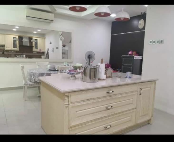 3-storey Terraced House for Sale in Tanjung Bungah (Penang) - Daniel Phang - Kitchen - PropertyGuru.com.my
