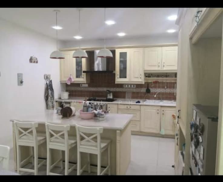 3-storey Terraced House for Sale in Tanjung Bungah (Penang) - Daniel Phang - Kitchen - PropertyGuru.com.my