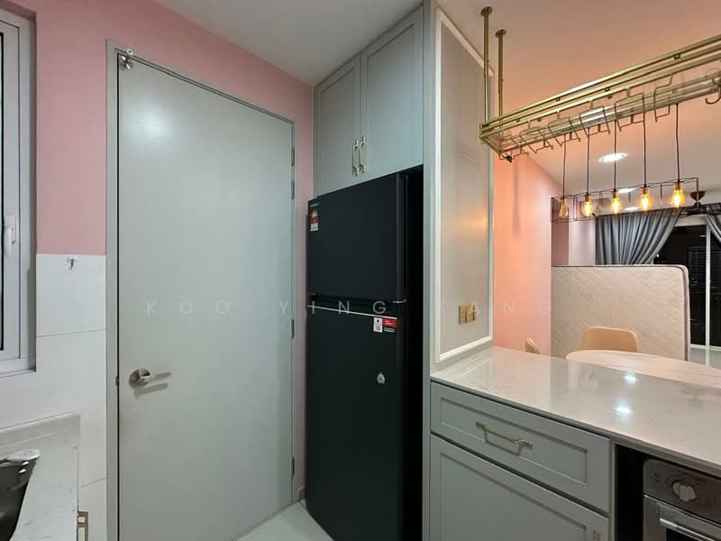 Service Residence for Rent at RYAN & MIHO - Koo Ying Kang - Kitchen - PropertyGuru.com.my