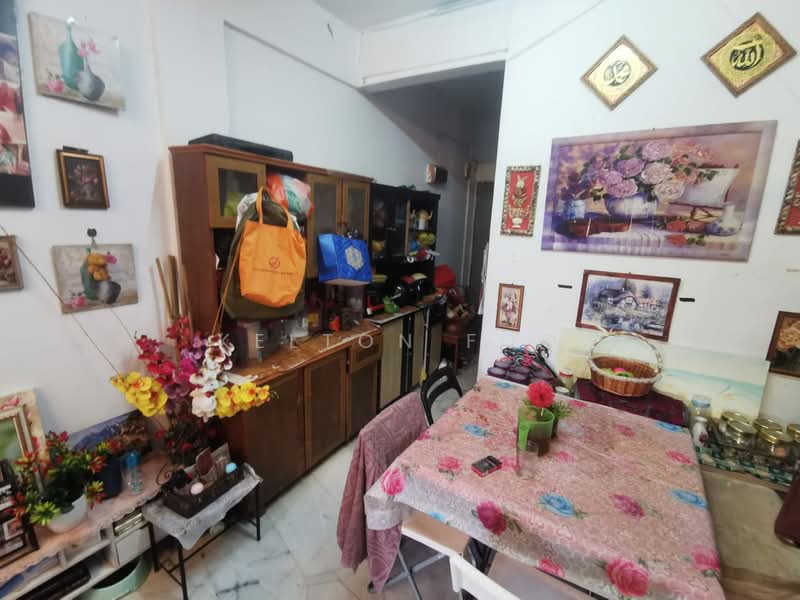 Rumah Flat untuk Dijual di Las Palmas - Kelton Foo - Dining Room - PropertyGuru.com.my