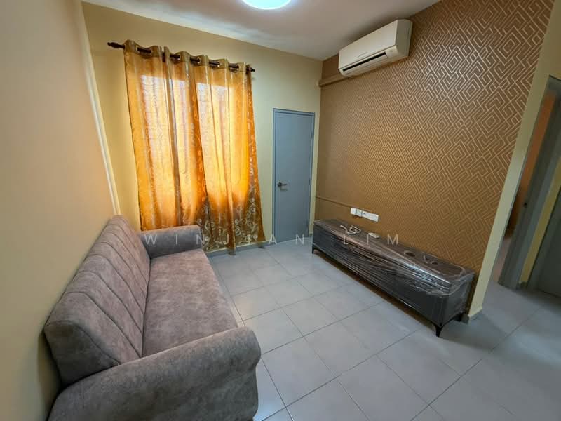 Pangsapuri untuk Disewa di Tangerine Suites - Winjian Lim - Living Room - PropertyGuru.com.my