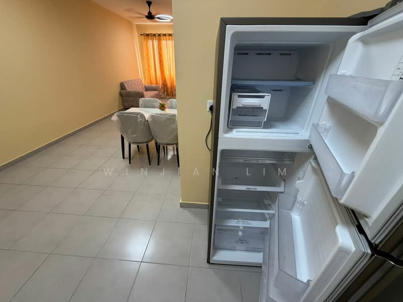 Pangsapuri untuk Disewa di Tangerine Suites - Winjian Lim - Dining Room - PropertyGuru.com.my