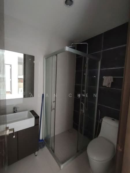 Condominium for Sale at Bay Point @ Country Garden Danga Bay - Alan Chen - Bathroom - PropertyGuru.com.my