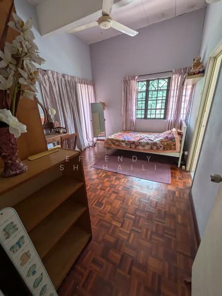 Rumah Teres 4 Tingkat untuk Dijual di Ampang (Kuala Lumpur) - Effendy Shohaili - Bedroom - PropertyGuru.com.my
