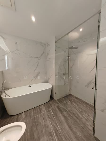 Service Residence for Sale at Core Residence @ TRX - Mark Thoo - Bathroom - PropertyGuru.com.my