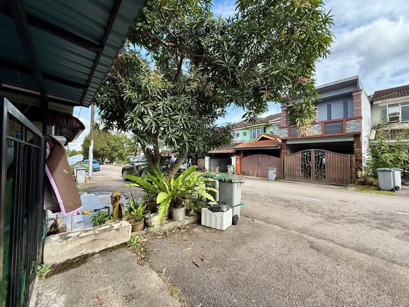 Rumah Teres 2 Tingkat untuk Dijual di Kota Masai (Pasir Gudang) - Max Leong - PropertyGuru.com.my