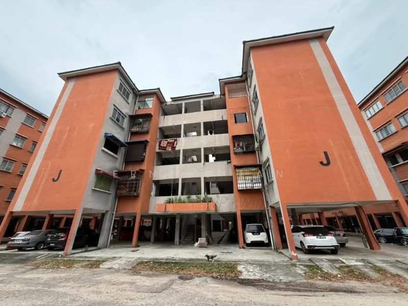 Rumah Flat untuk Dijual di Taman Pulai Utama - Erness Tan - Exterior - PropertyGuru.com.my