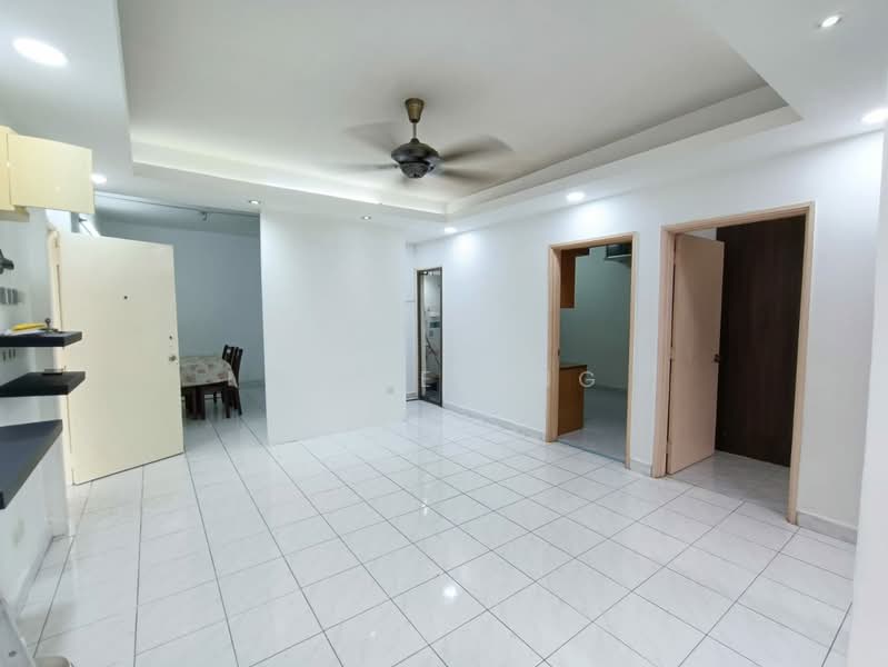 Apartment for Sale at Sri Cempaka (Puchong Jaya) - Ziyue Ong - Living Room - PropertyGuru.com.my