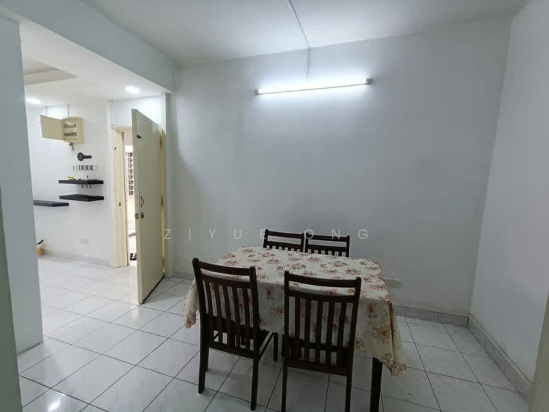Apartment for Sale at Sri Cempaka (Puchong Jaya) - Ziyue Ong - Dining Room - PropertyGuru.com.my