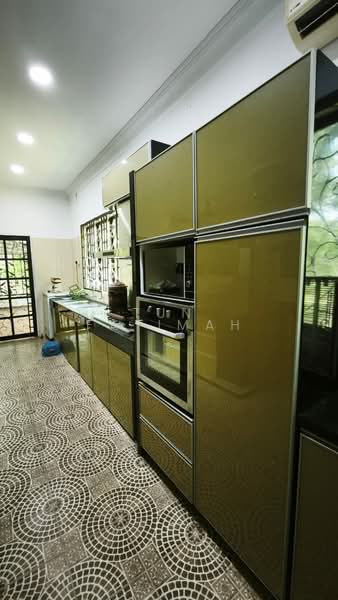 Bungalow for Sale in Teluk Kemang (Negeri Sembilan) - Tun Fatimah - Kitchen - PropertyGuru.com.my