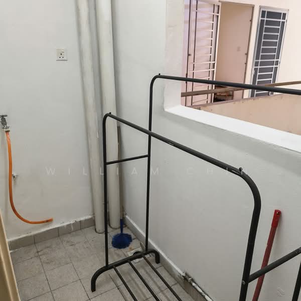 Servis Apartment untuk Disewa di The Arc - William Chin - Balcony - PropertyGuru.com.my