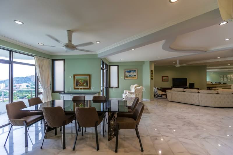 Kondominium untuk Dijual di Marina Tower (Ratu Mutiara) - Joyce Tan - Living Room - PropertyGuru.com.my