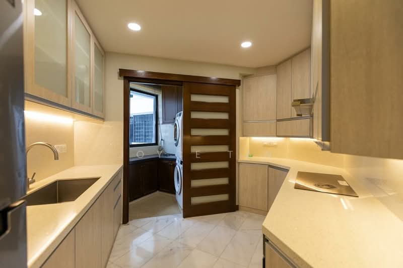 Kondominium untuk Dijual di Marina Tower (Ratu Mutiara) - Joyce Tan - Kitchen - PropertyGuru.com.my