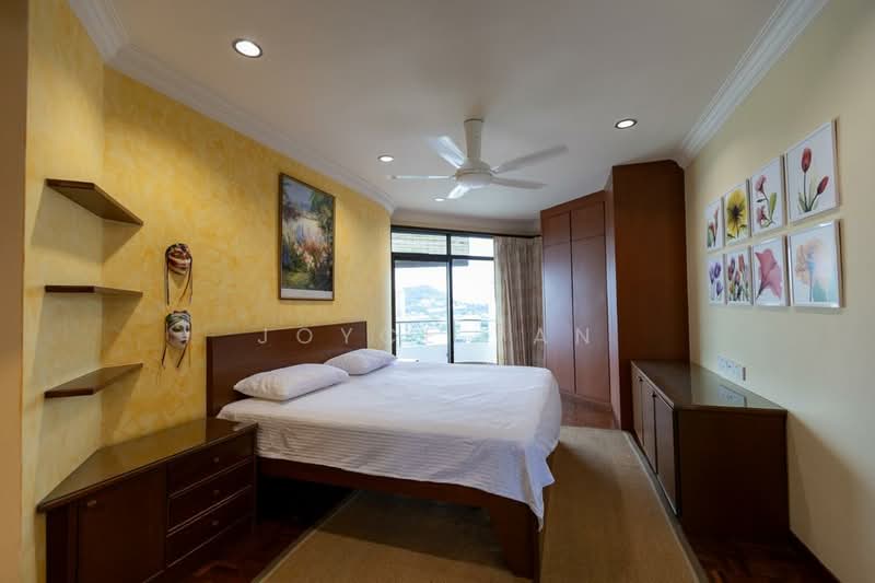 Kondominium untuk Dijual di Marina Tower (Ratu Mutiara) - Joyce Tan - Bedroom - PropertyGuru.com.my