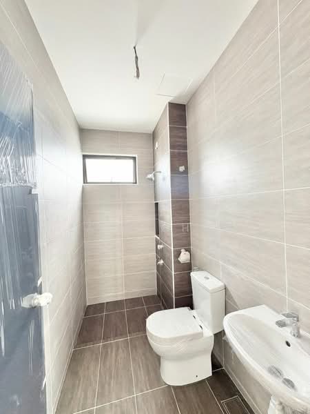 2-storey Terraced House for Sale in Taman Austin Duta (Tebrau) - Zack Chow - Bathroom - PropertyGuru.com.my