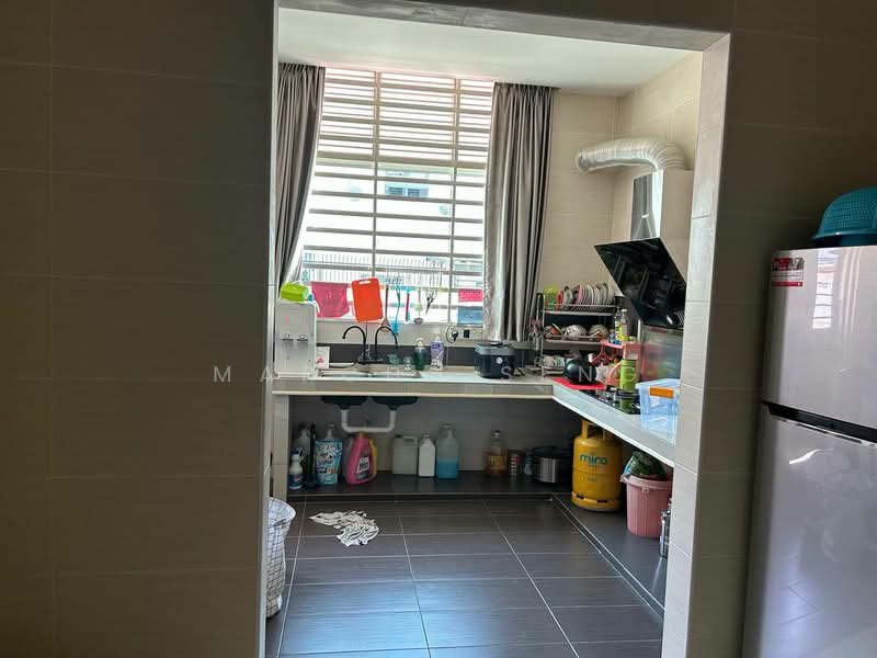 2-storey Terraced House for Sale in Taman Tasek Mewah (Ipoh) - Marcus Seng - Kitchen - PropertyGuru.com.my