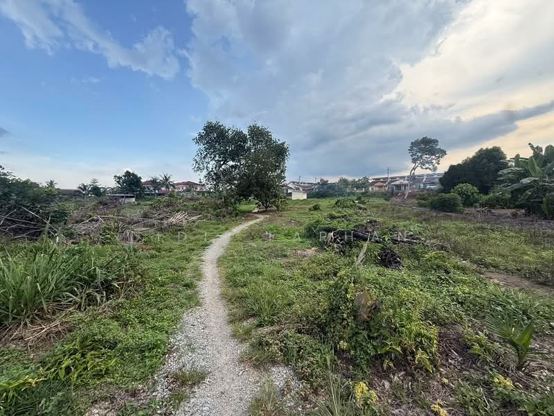 Residential Land for Sale in Simpang Renggam (Johor) - DIDIE FARHAN - Exterior - PropertyGuru.com.my