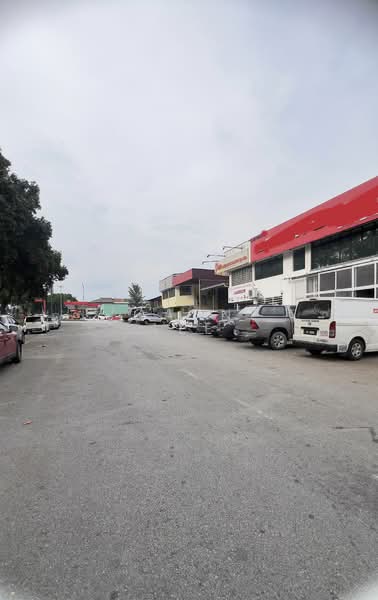 Factory for Rent in Taman Universiti Indah (Seri Kembangan) - JOANNE LEE - Exterior - PropertyGuru.com.my